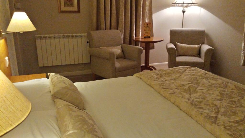 Sturdys Castle Motel Kidlington Kültér fotó