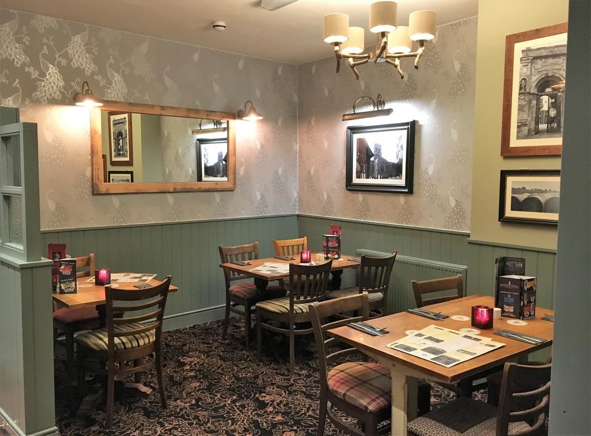 Sturdys Castle Motel Kidlington Kültér fotó